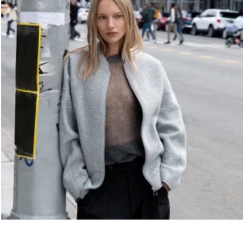 Zara oversized Boucle Bomber Jacket grey XS/S